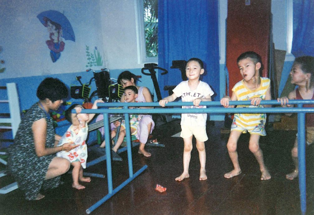 Children supported by the Bian Cun Sancturay