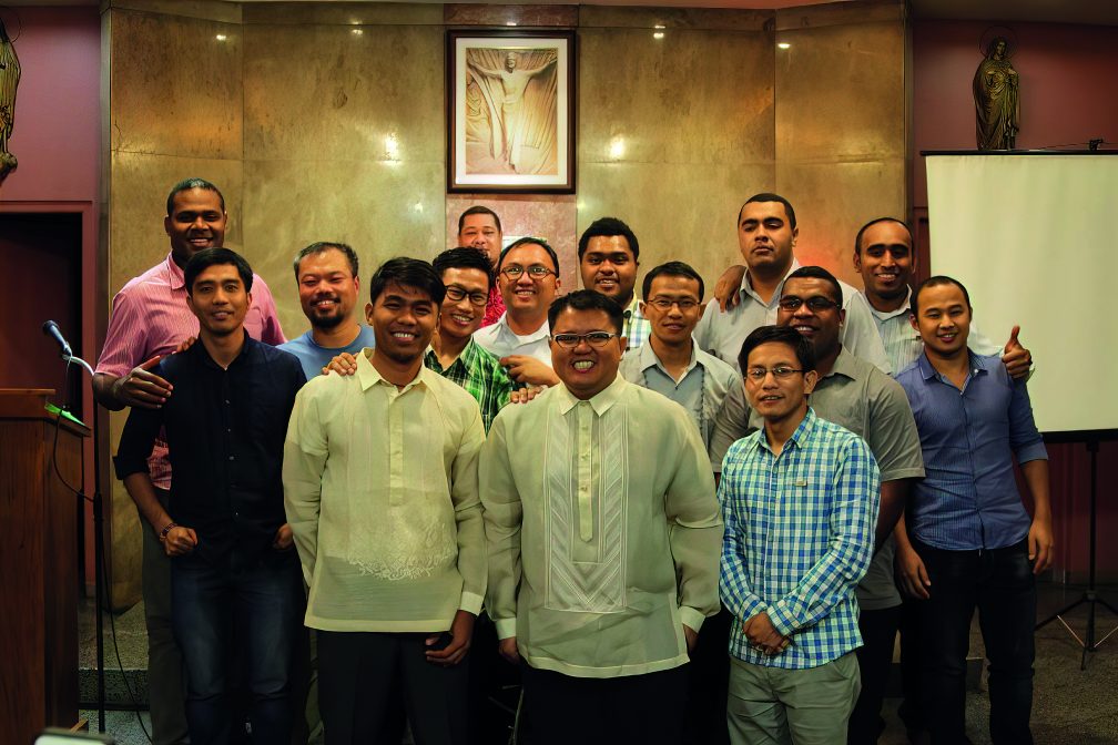 Elbert with fellow Columban seminarians and formator Fr Fatu.