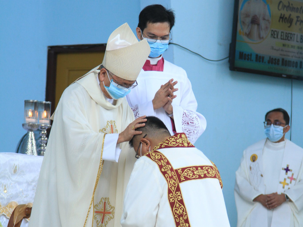 Elbert at his recent ordination.