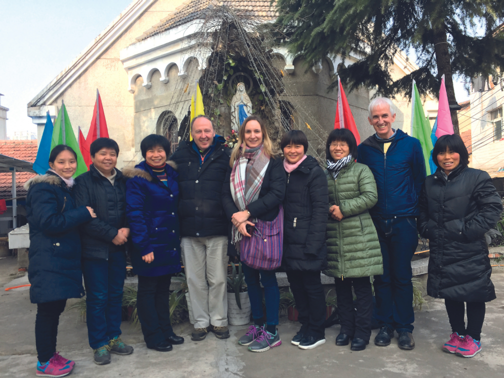 Fr Joe Deegan (Diocese of Meath and a former AITECE teacher in China), Elizabeth Kennedy (New Zealand teacher in China), Fr Dan Troy and some Hanyang Sisters in a photo taken in January 2018.