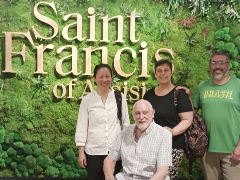 Columbans Teresa Chuah, Nathalie Marytsch, Mauricio Silva and Ray Collier visiting the National Gallery’s exhibition St Francis of Assisi