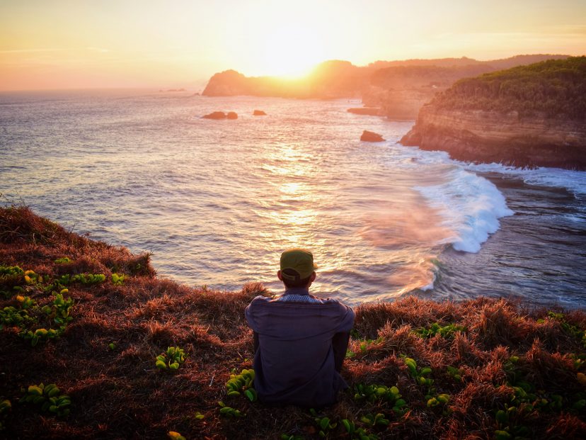 INTERCESSIONS FOR THE 32nd SUNDAY OF THE YEAR (Remembrance Sunday)