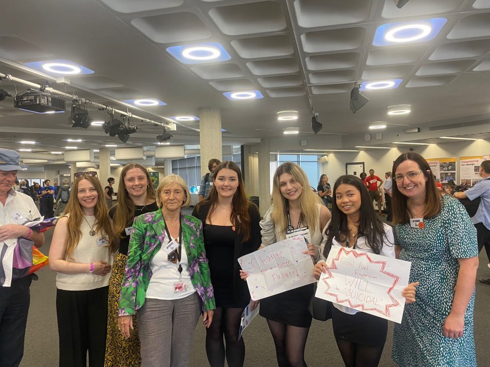 Students have the opportunity to discuss their concerns for the environment with Baroness Boycott