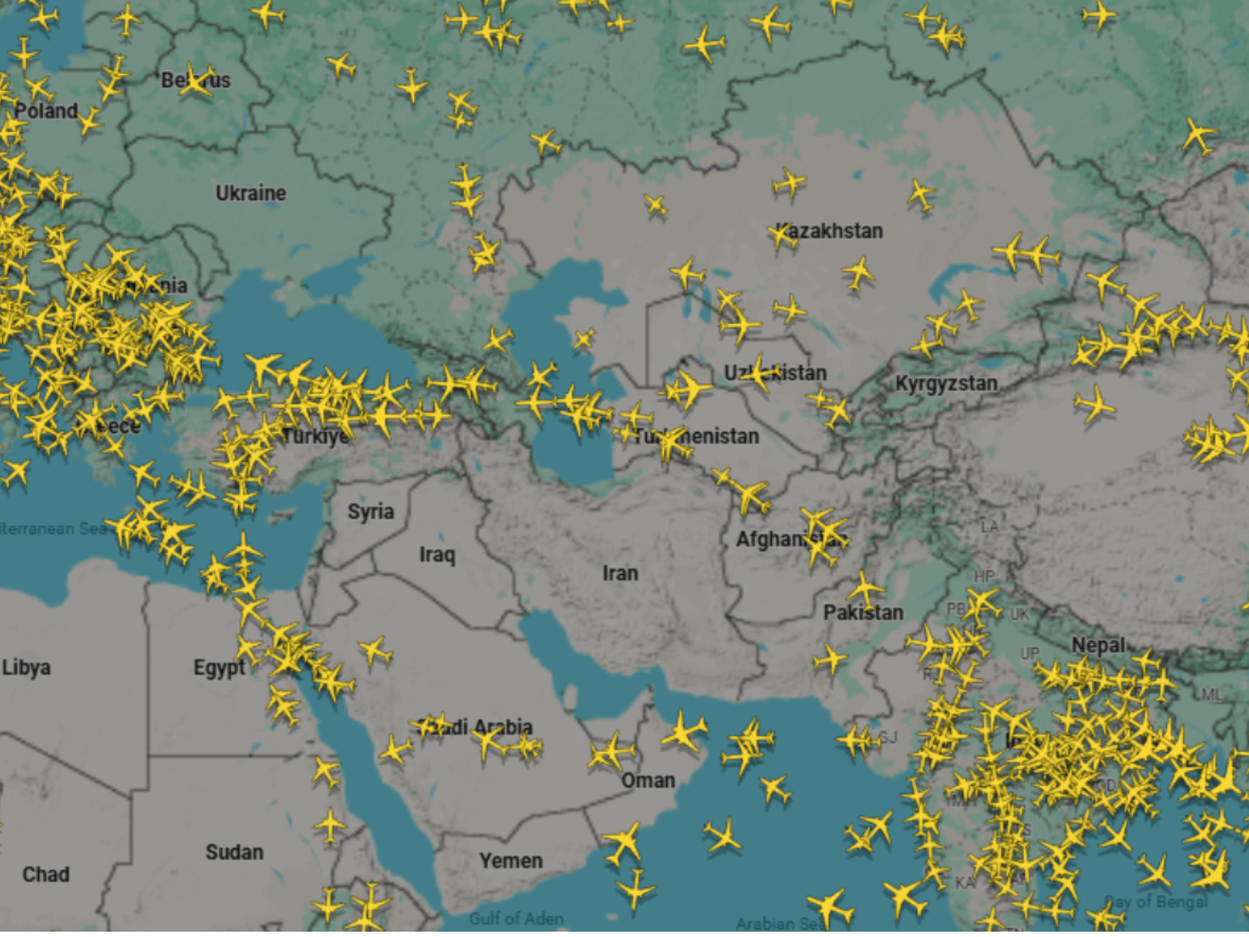 The map shows the ‘no flight zone’ over the Middle East and the planes diverted around it. Photo: Screenshot from https://www.flightradar24.com/